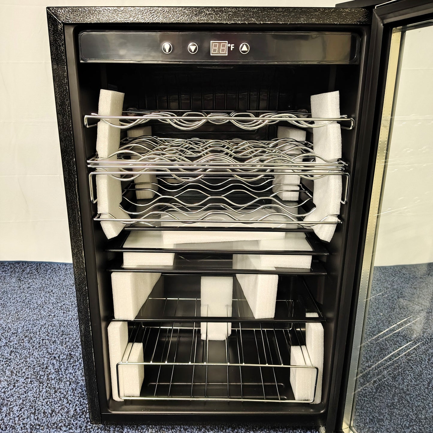 Vissani 4.3 Cu. ft. Wine and Beverage Cooler in Stainless Steel HVBC430ST
