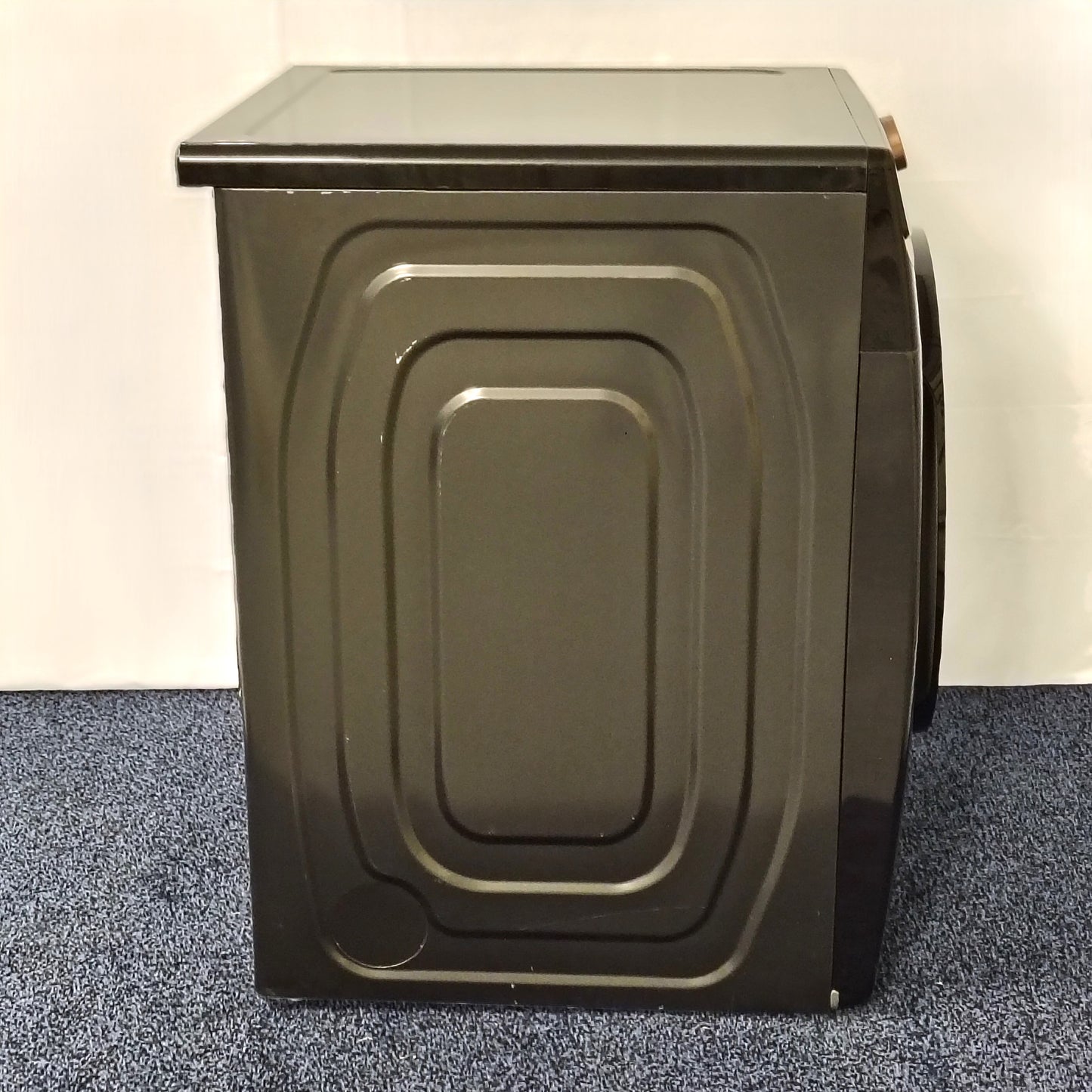 Samsung 7.5 cu. ft. Vented Smart Electric Dryer in Brushed Black with Steam Sanitize+ and Sensor Dry DVE50BG8300V