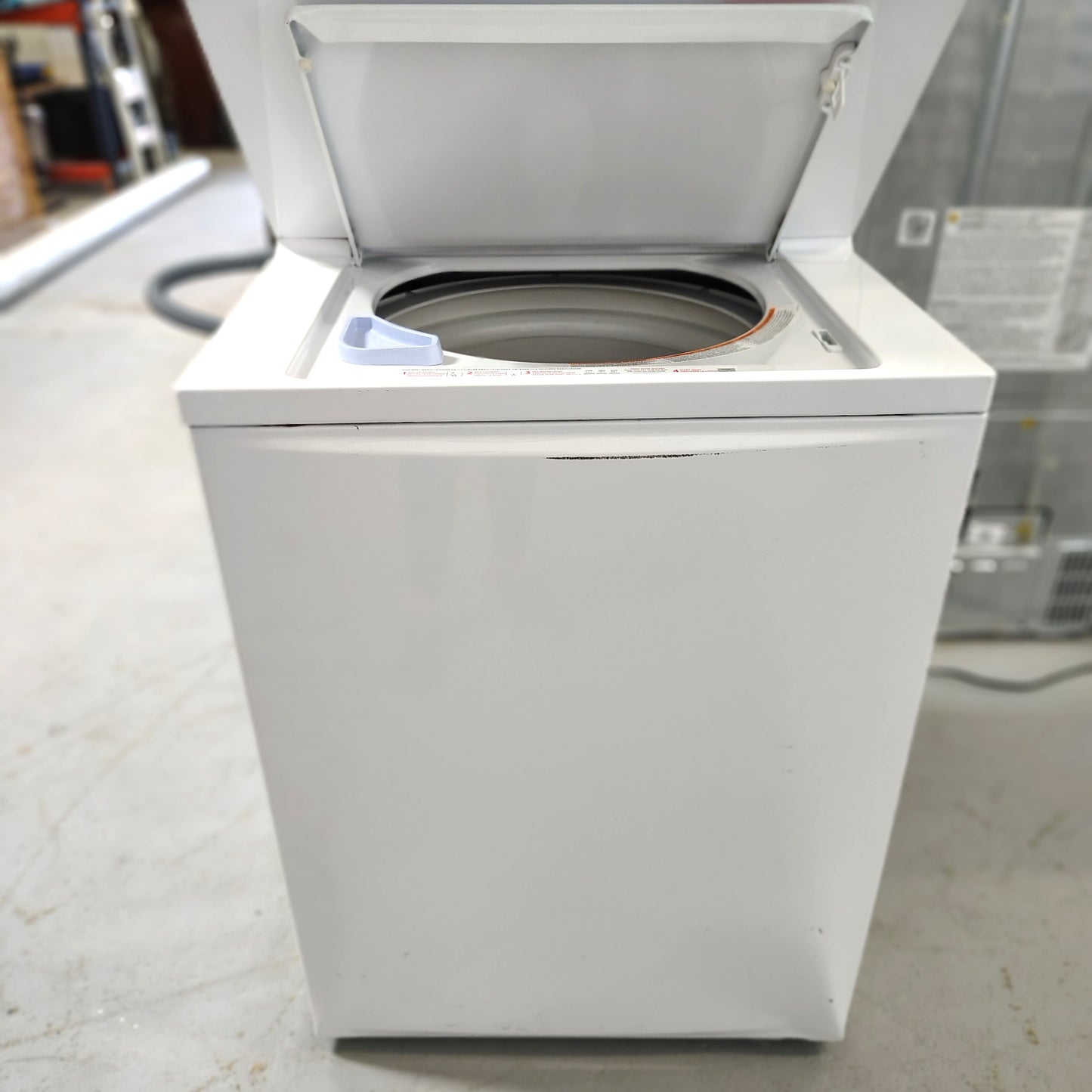 Frigidaire Quick Wash Dry Cycle, Maxfill Stacked Laundry Center with 3.9-cu ft Top load Washer and Electric 5.6-cu ft Dryer FLCE7522AW