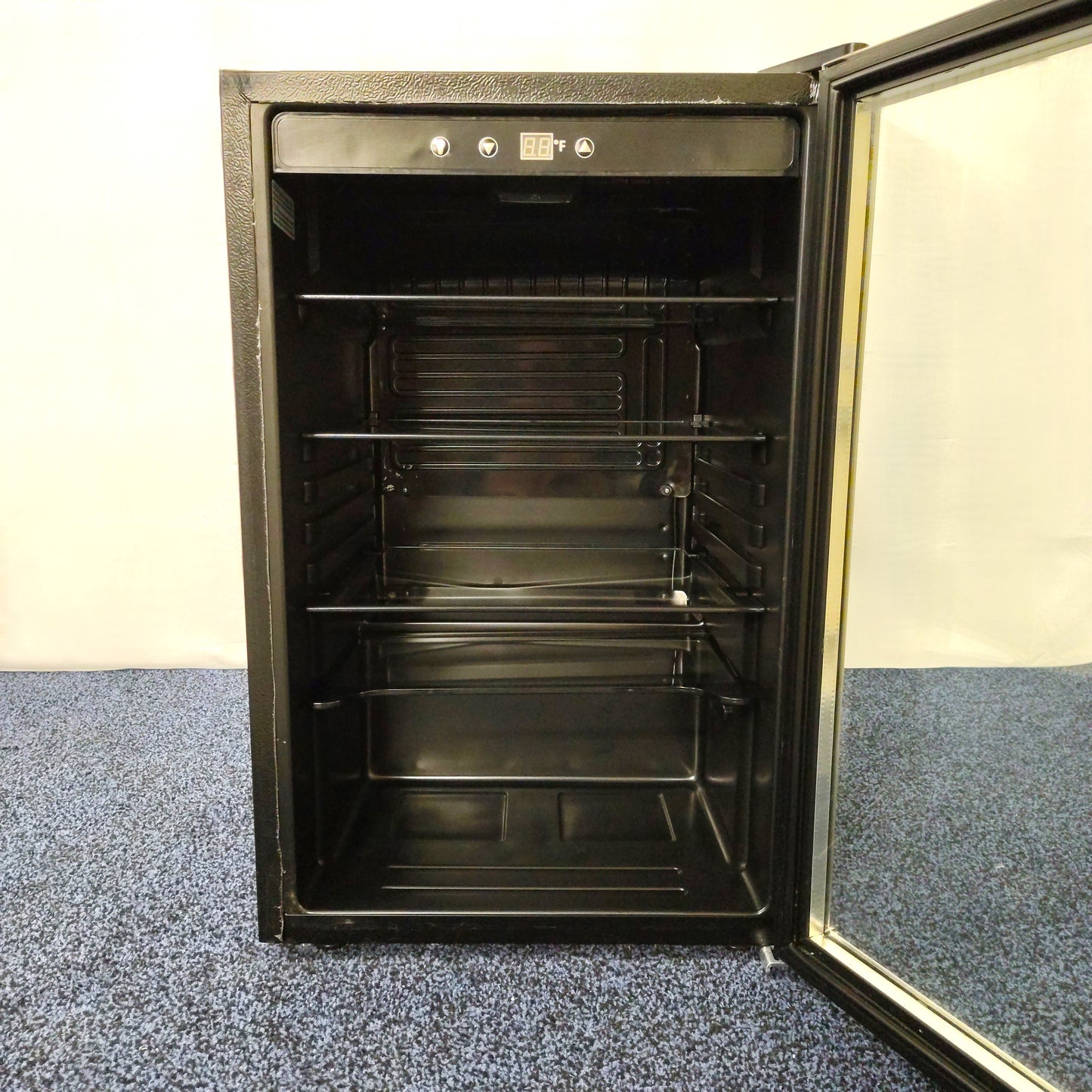 Vissani 4.3 Cu. ft. Wine and Beverage Cooler in Stainless Steel HVBC430ST