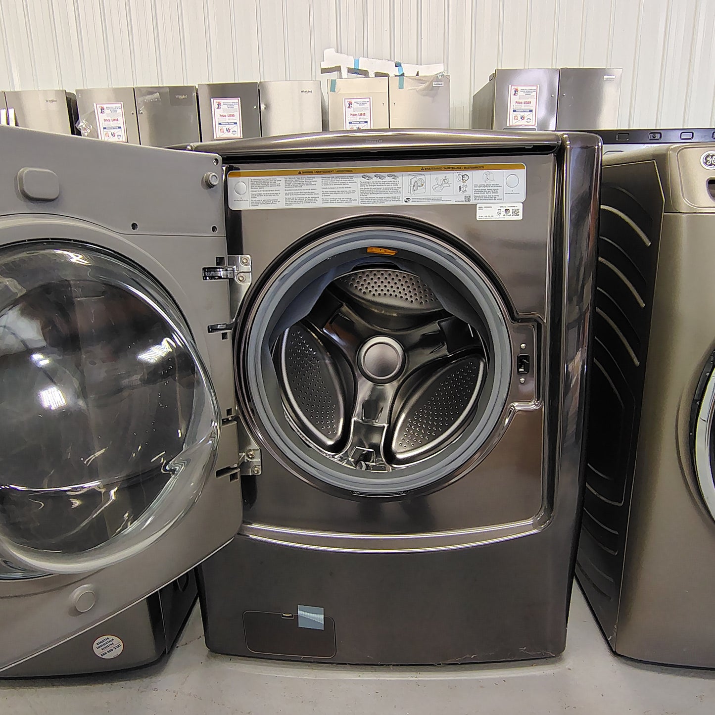 LG SIGNATURE 5.8 Cu. Ft. SMART Front Load Washer in Black Stainless Steel with TurboWash and Steam WM9500HKA