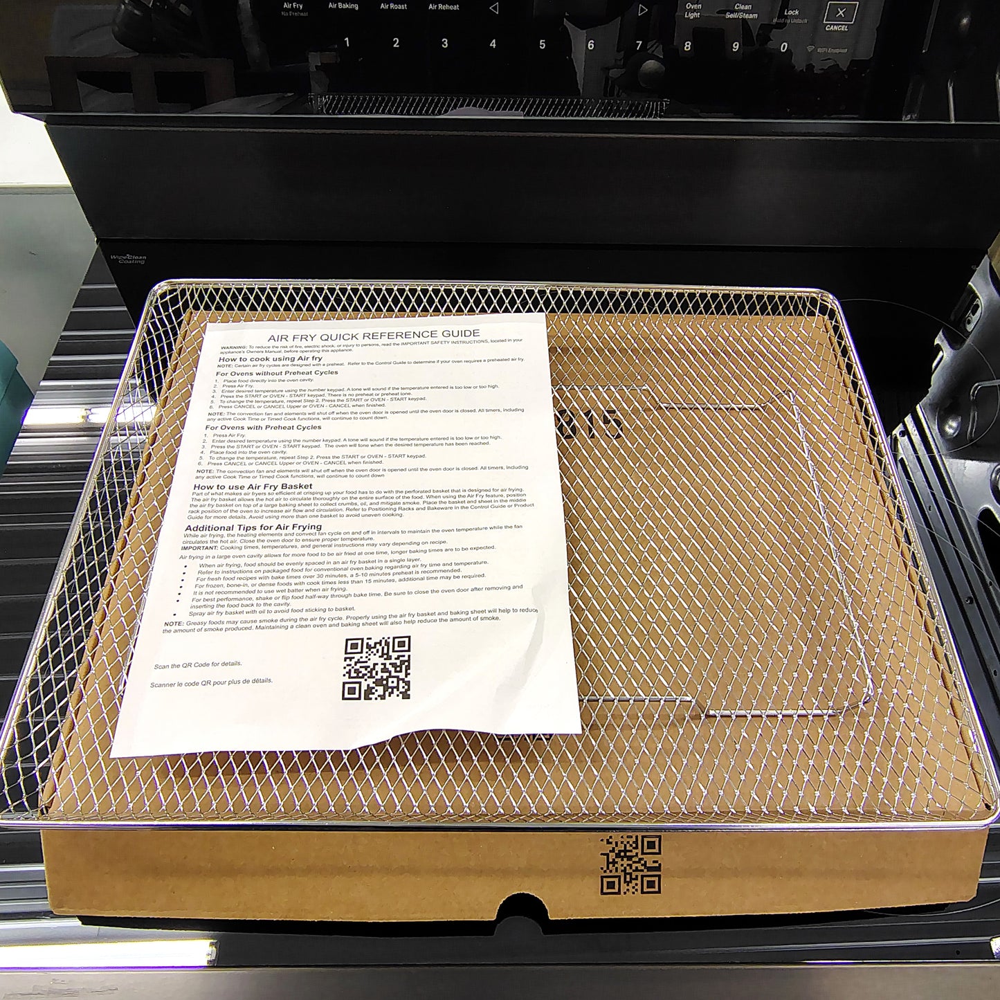 Whirlpool 30 in. 5-Element Electric Smart Range with Air Cooking Technology WFES7530RV