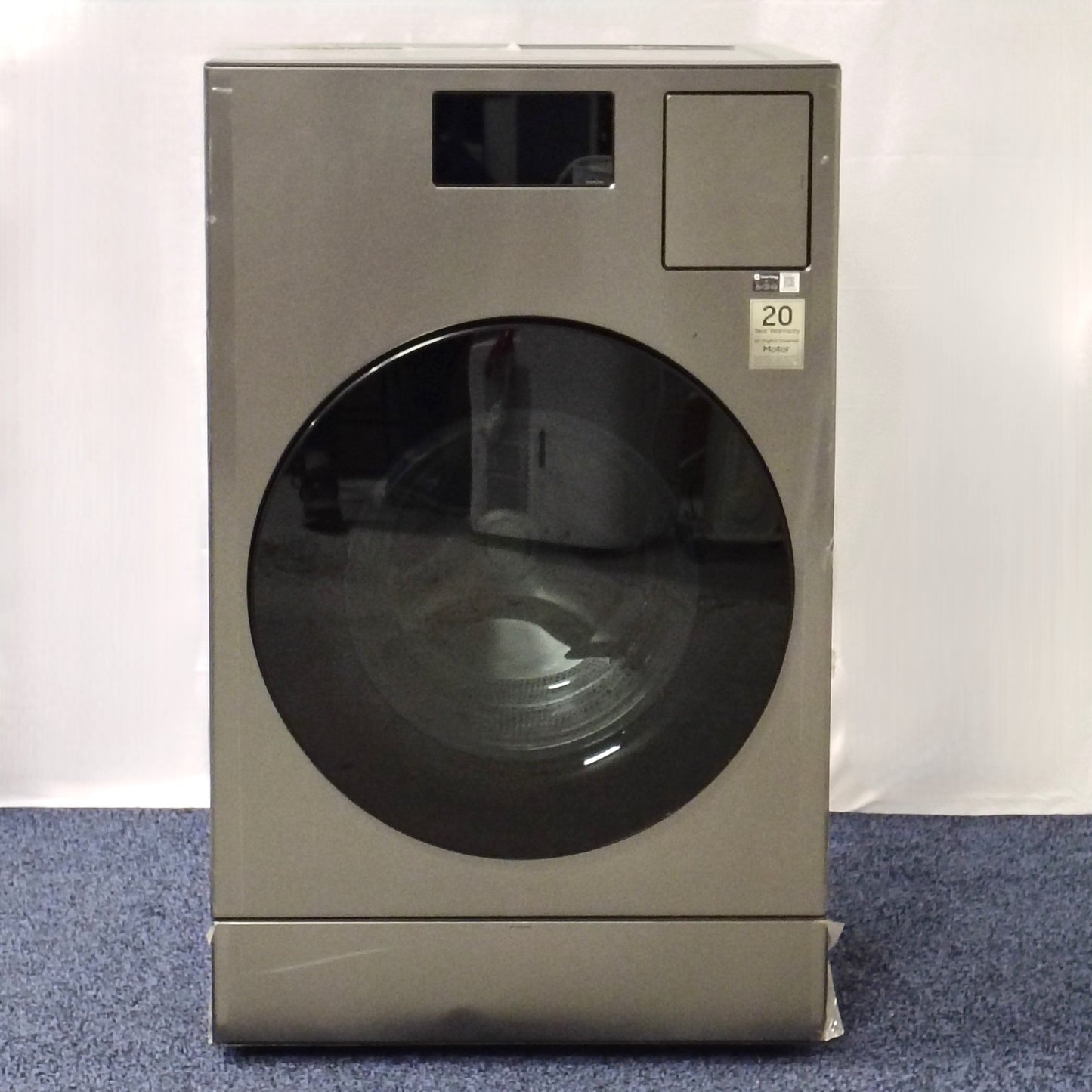 Samsung Bespoke 5.3 cu. ft. Ultra Capacity Ventless Heat Pump All-In-One Washer Dryer Combo with Super Speed in Dark Steel WD53DBA900HZ