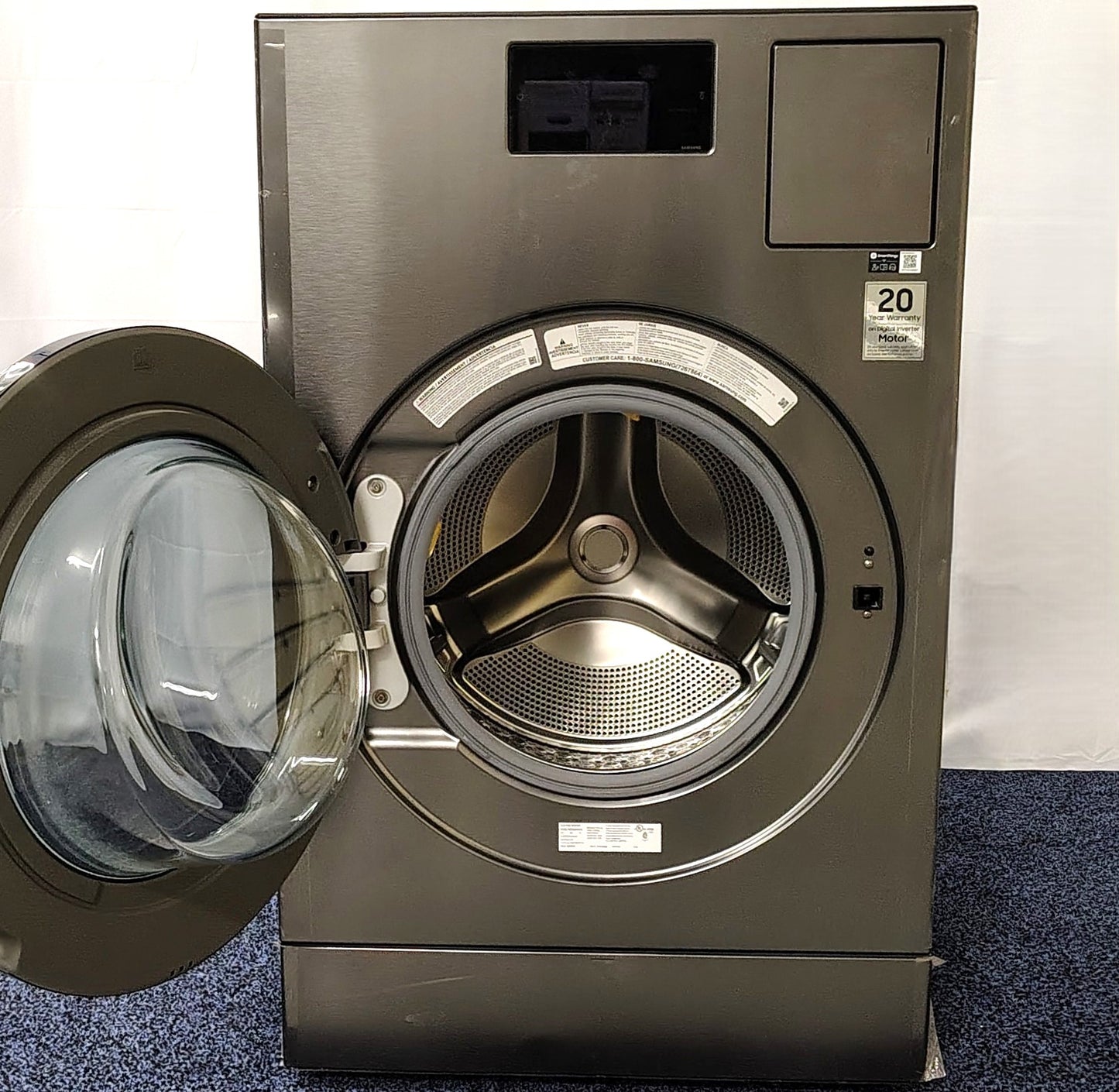 Samsung Bespoke 5.3 cu. ft. Ultra Capacity Ventless Heat Pump All-In-One Washer Dryer Combo with Super Speed in Dark Steel WD53DBA900HZ