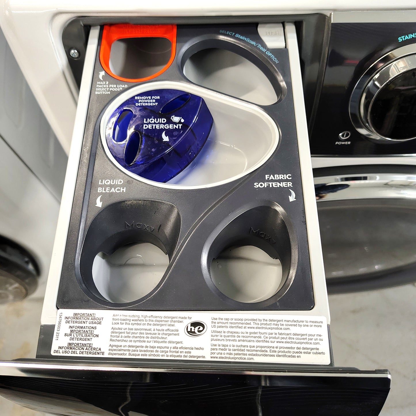 Electrolux Front Load Washer (4.5 cu. ft.)  and Dryer (8 cu. ft.) Set - ELFW7637AW2; ELFE7637AW