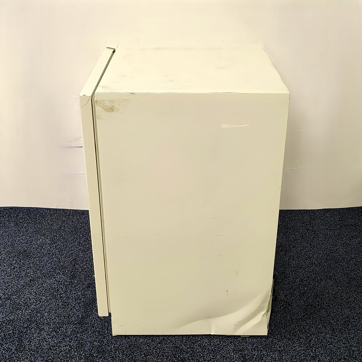Intertek 24 in Beverage Cooler FM24S
