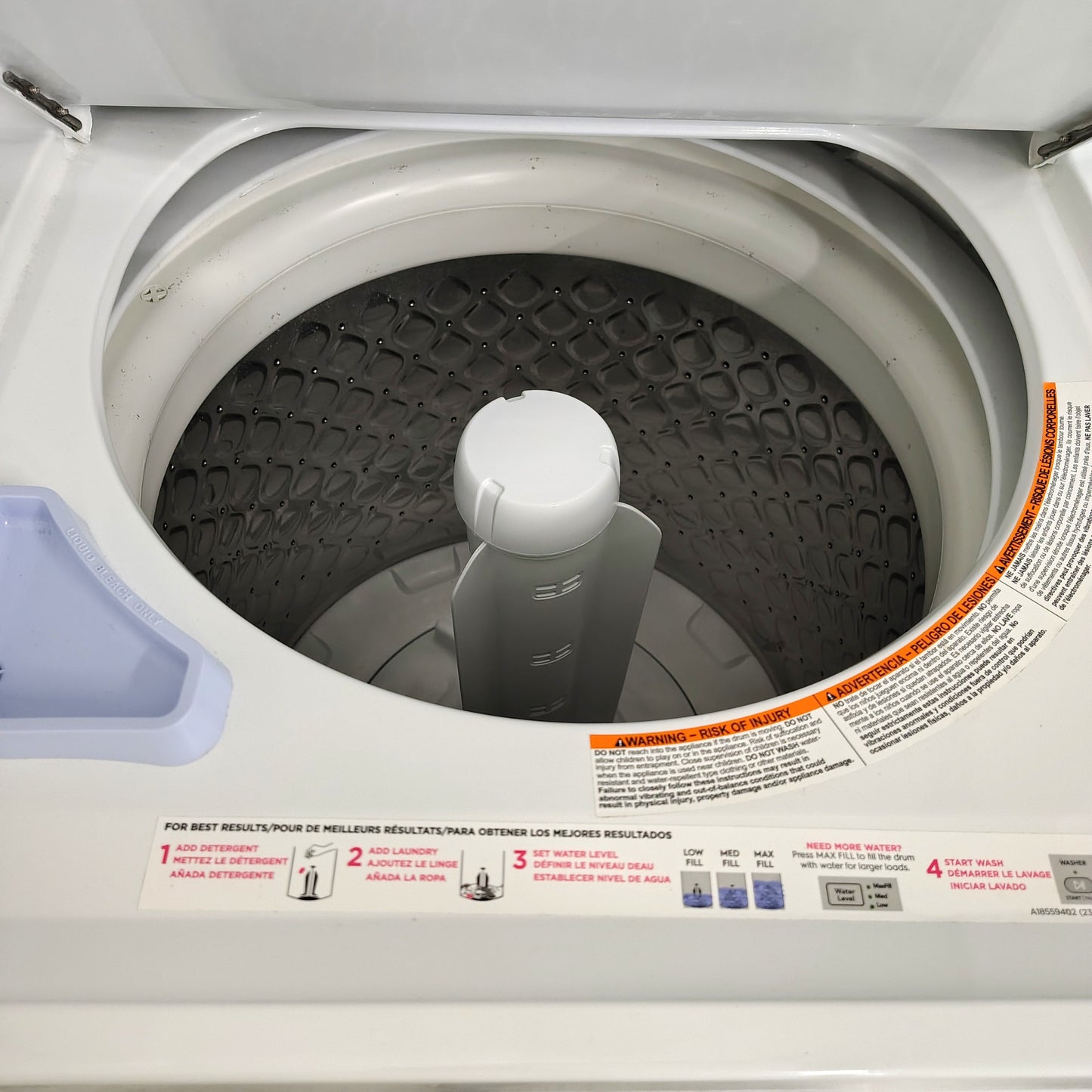 Frigidaire 3.9 cu. ft. Washer and 5.6 cu. ft. Gas Dryer Combo in White with Quick Wash & Dry Cycle, MaxFill and Long Vent FLCG7522AW