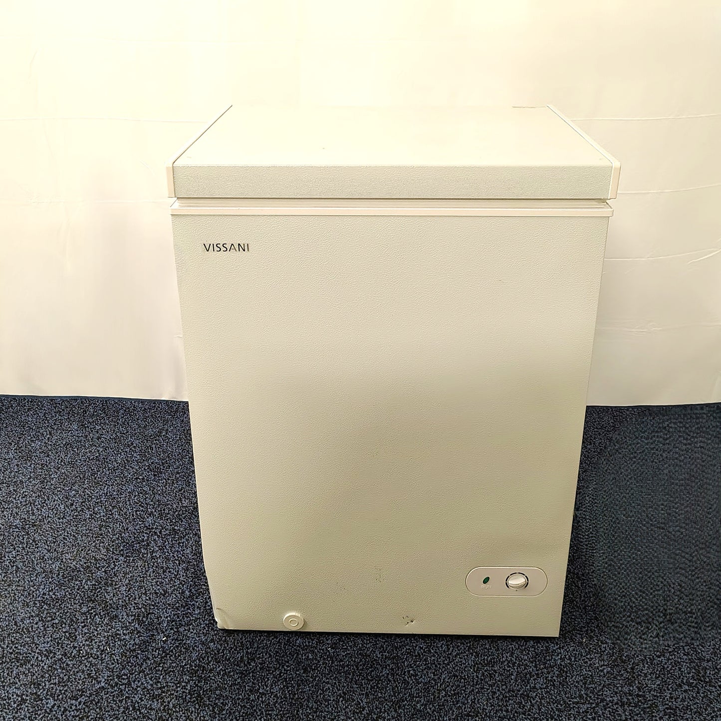 Vissani 5.0 cu ft Chest Freezer HMCF5W5