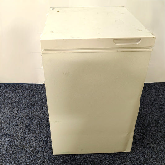 Vissani 5.0 cu ft Chest Freezer HMCF5W5 S/D