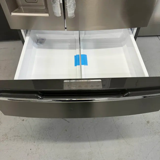 Frigidaire Gallery Standard-Depth 26.3-cu ft 4 -Door 36-in Wide French Door Refrigerator with Ice Maker with Water and Ice Dispenser GRMS2773AF