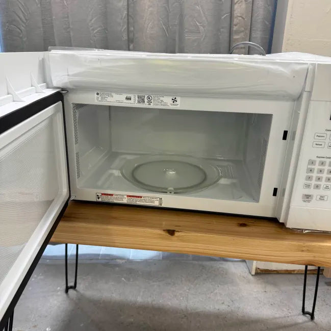 GE 1.7 cu. ft. Over the Range Microwave with Sensor Cooking in White MEZ68547803