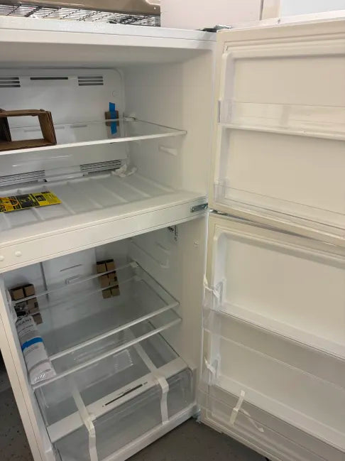 Vissani 14.2 cu. ft. Top Freezer Refrigerator in White, Garage Ready MDTF14WH5