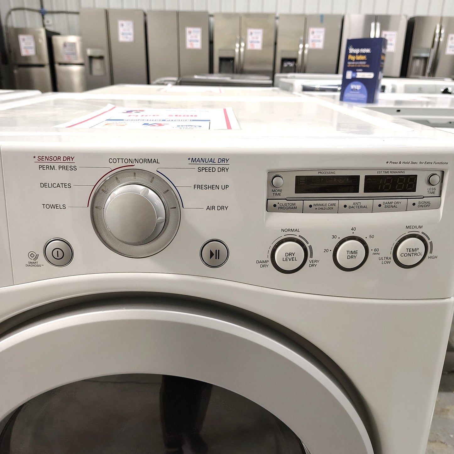 LG Extra Large Capacity Front Load Washer (3.6 cu. ft.) and Dryer (7.1 cu. ft.) - WM2250CW; DLE2250W