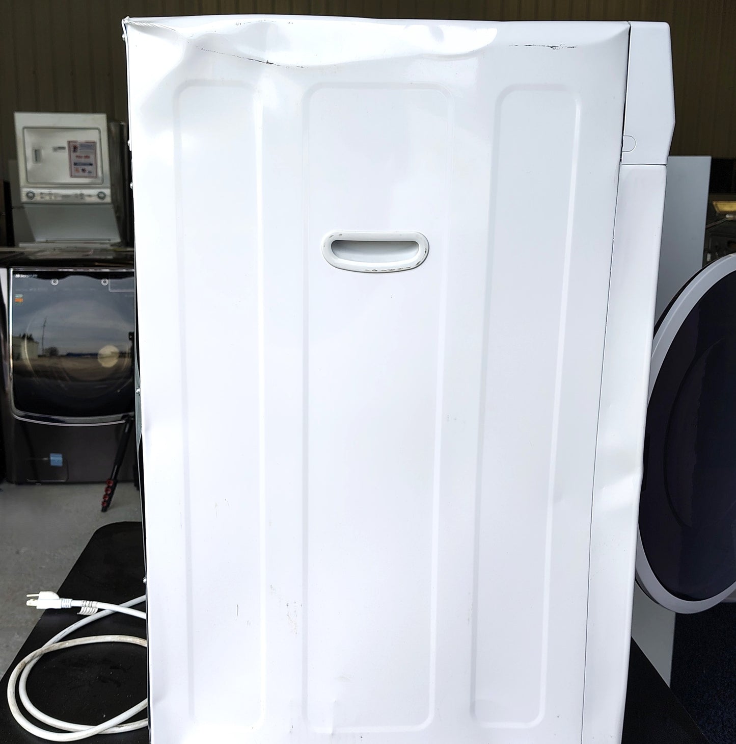 Magic Chef Compact 3.5 cu. ft. Electric Dryer in White MCSDRY35W