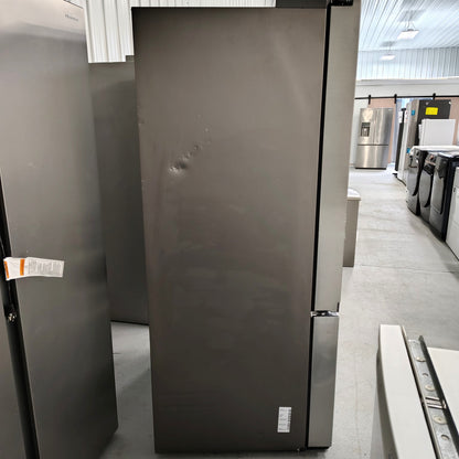 Samsung 27 cu. ft. Counter-Depth SMART French Door Refrigerator Stainless Look RF27CG5010S9AA