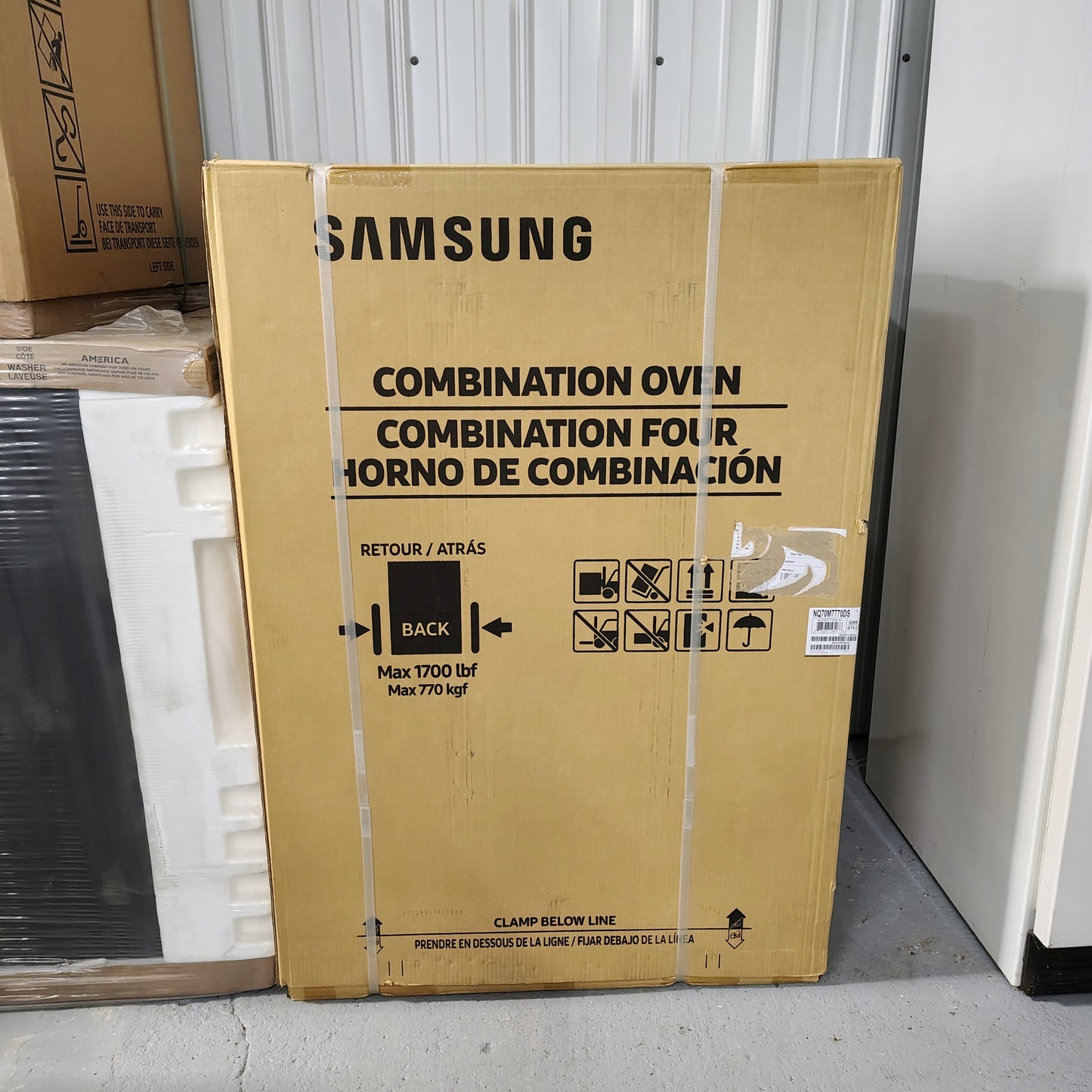 Samsung 30" Smart Microwave Combination Wall Oven with Flex Duo™ in Stainless Steel NQ70M7770DS/AA