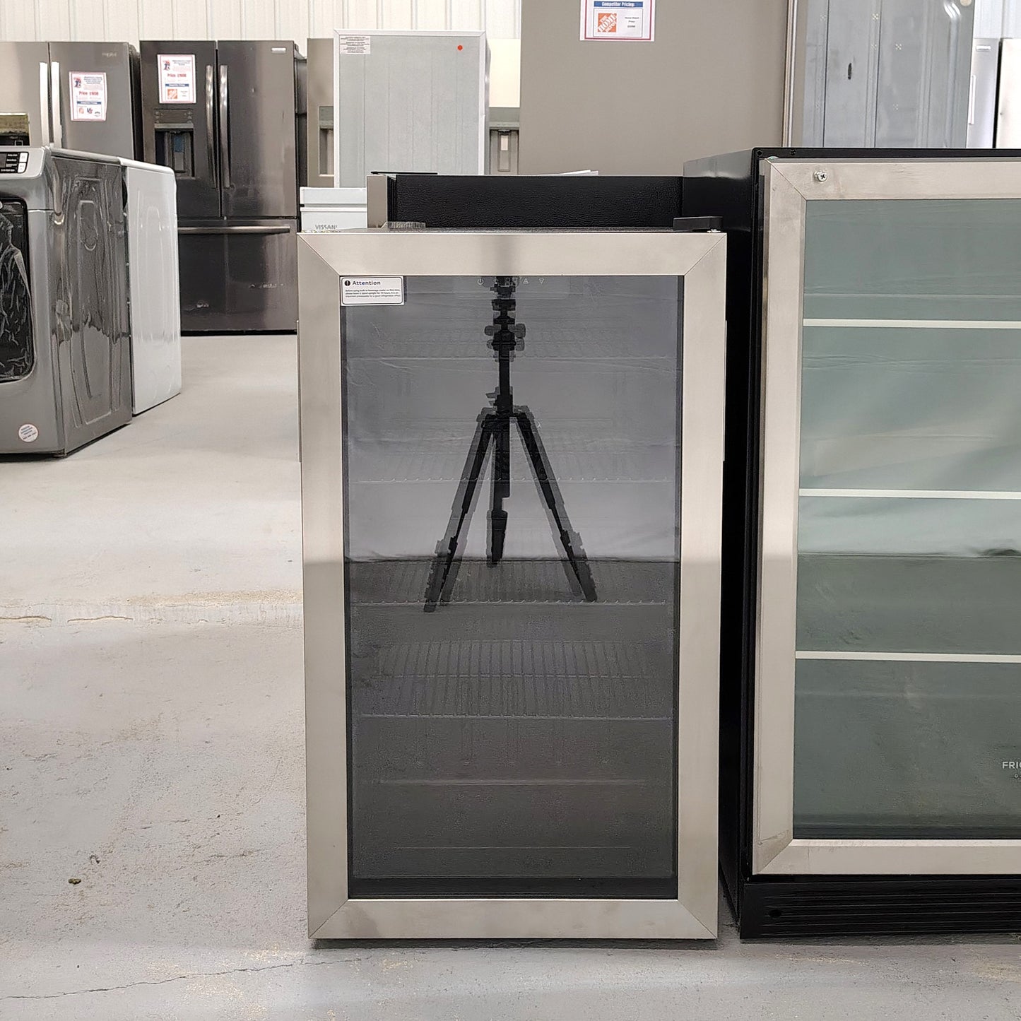 Intertek 3.2 cu ft Mini Fridge YC-86