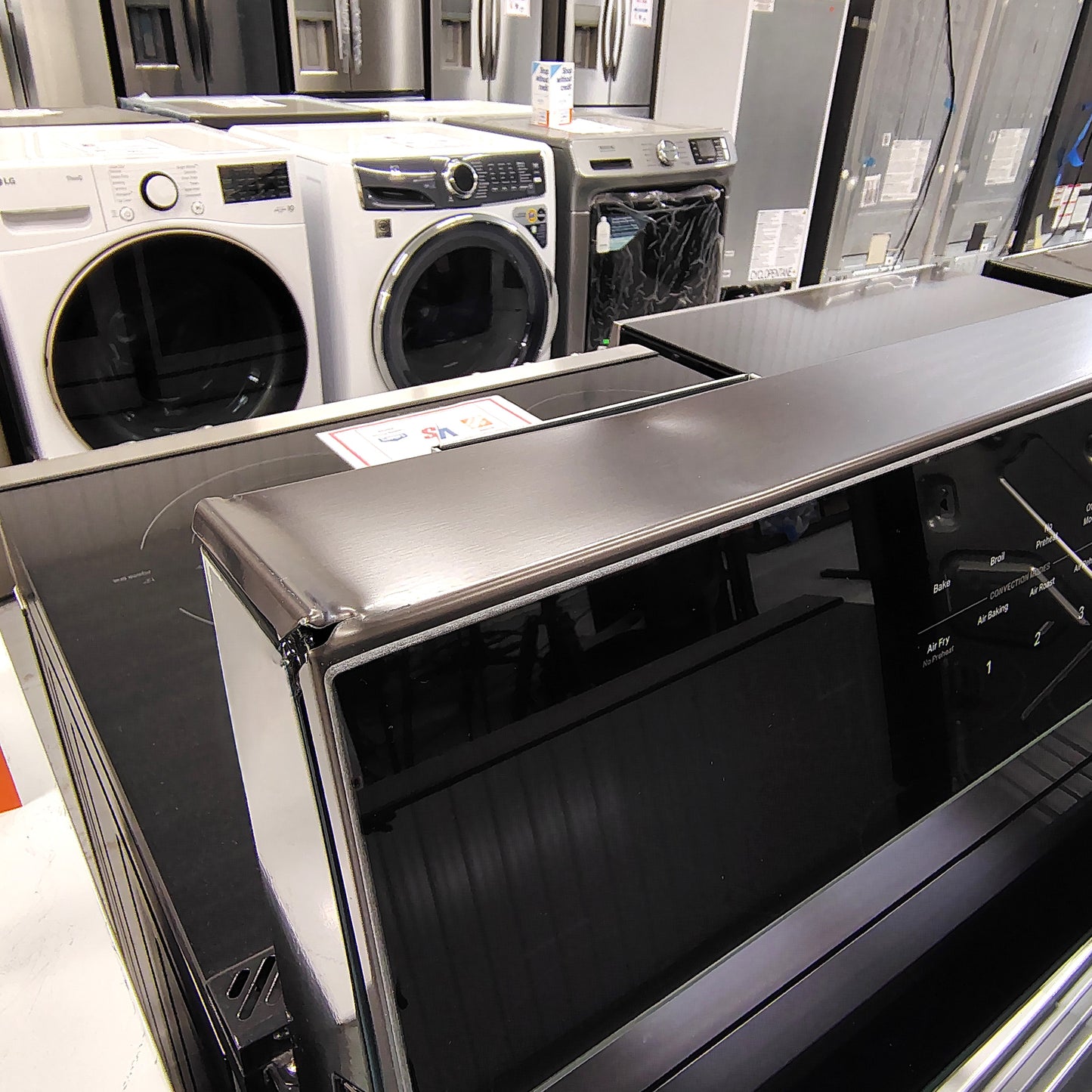 Whirlpool 30 in. 5-Element Electric Smart Range with Air Cooking Technology WFES7530RV